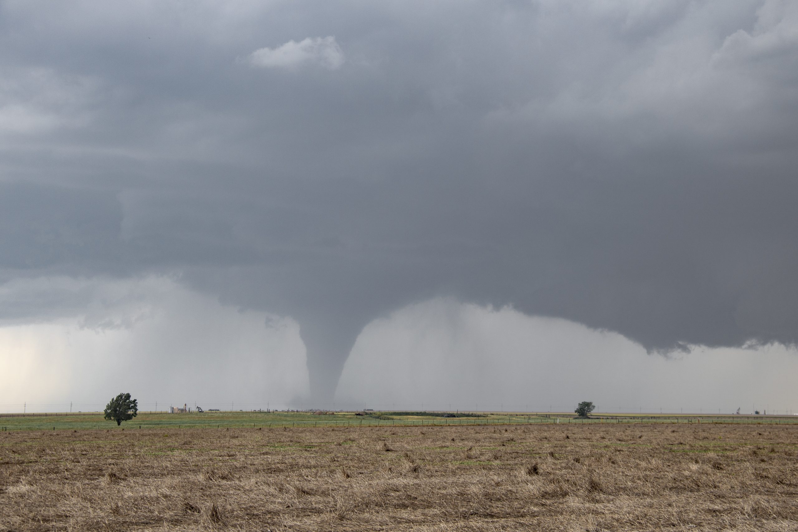 Tornadoes at Dodge City, Kansas. May 24, 2016 — Travis Farncombe ...