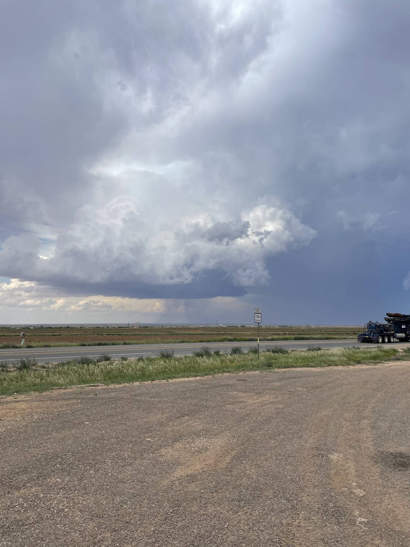 Persistent shear funnel near Lenorah, TX 