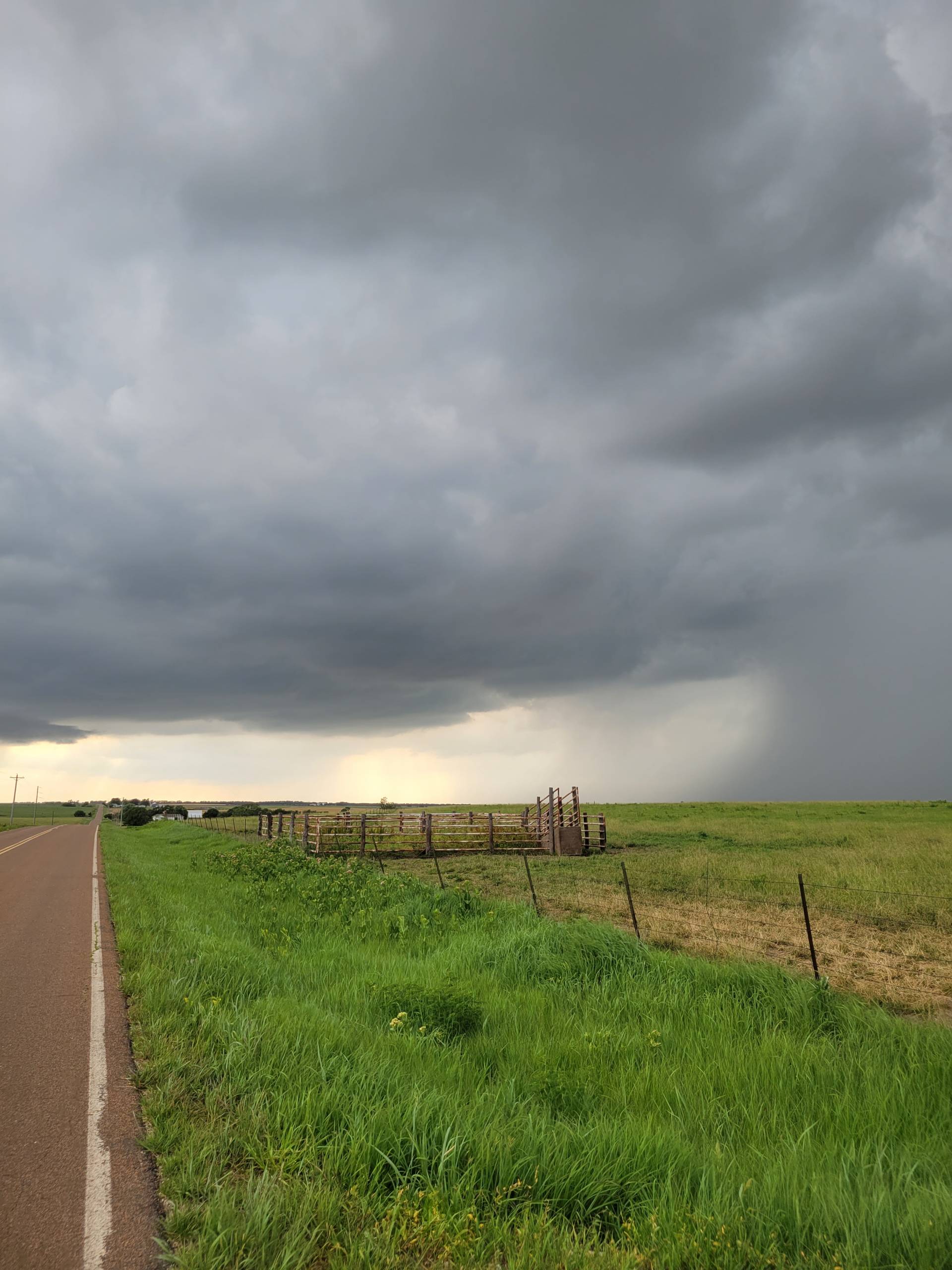 Backyard chase near Benton, Kansas 6/11/2021 — Bryce Kintigh