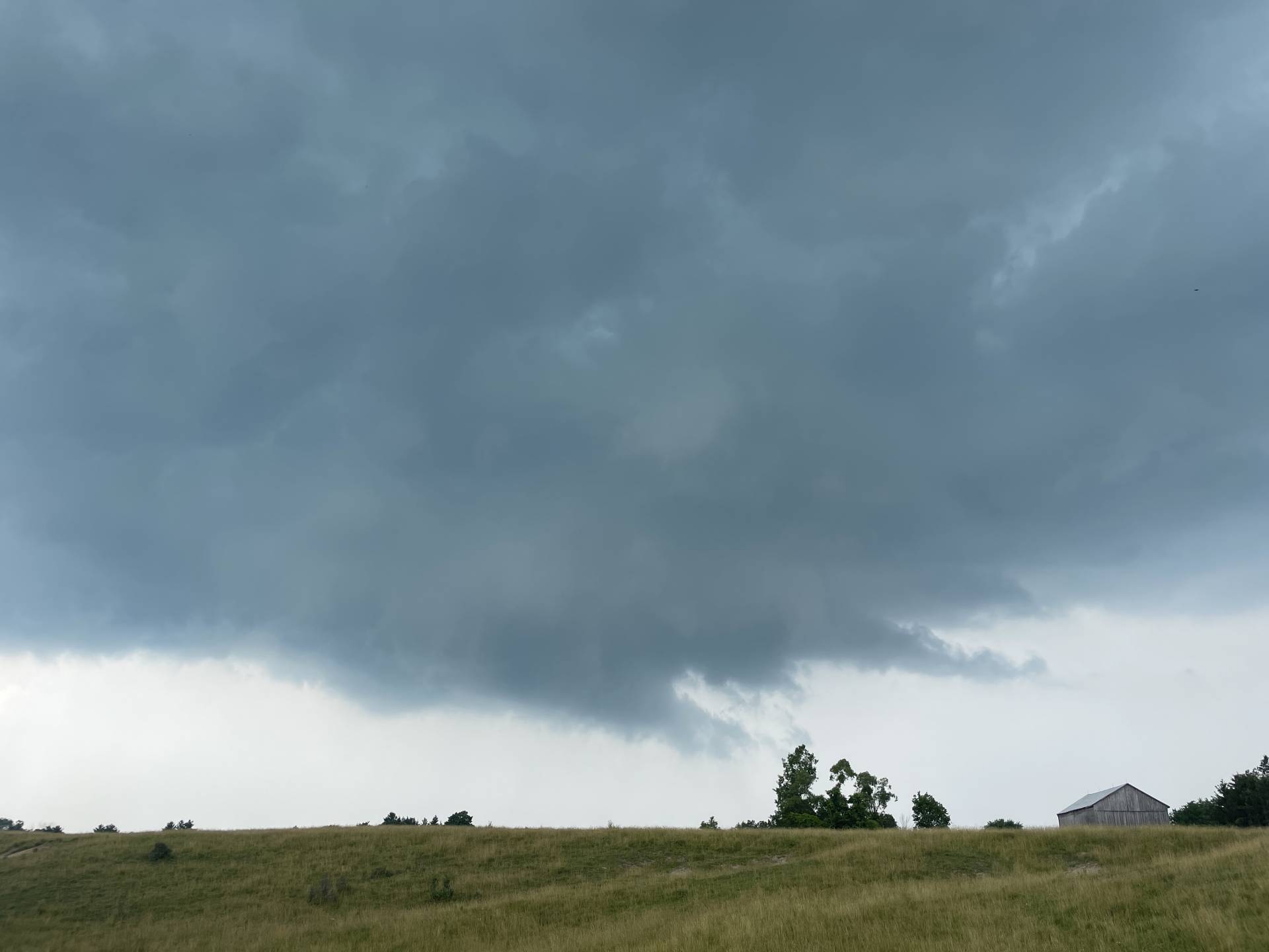 Wall cloud on the Wardsville #onstorm 2:32pm