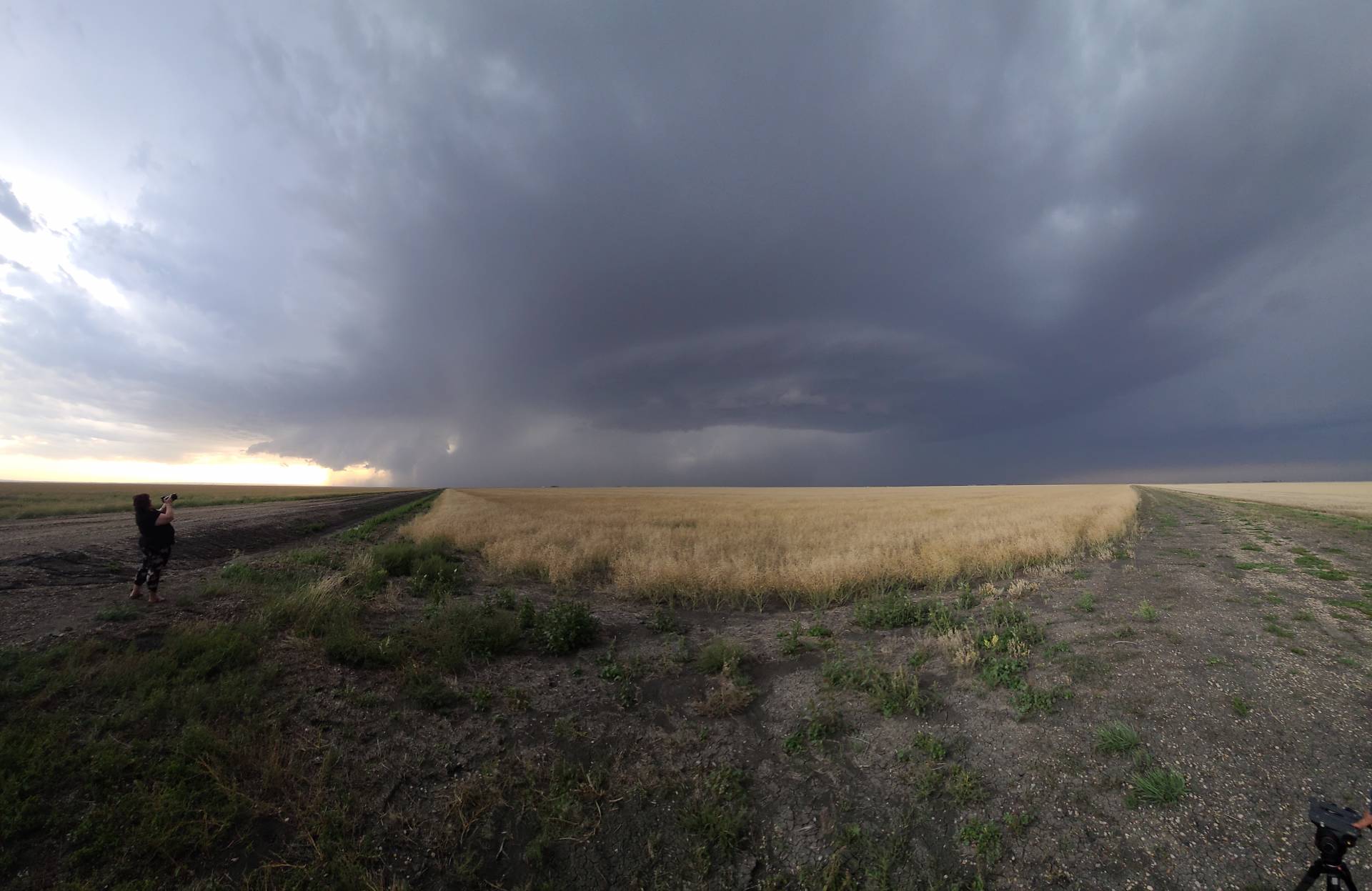 Tornado warned thunderstorm SW of Pitman, SK #skstorm 