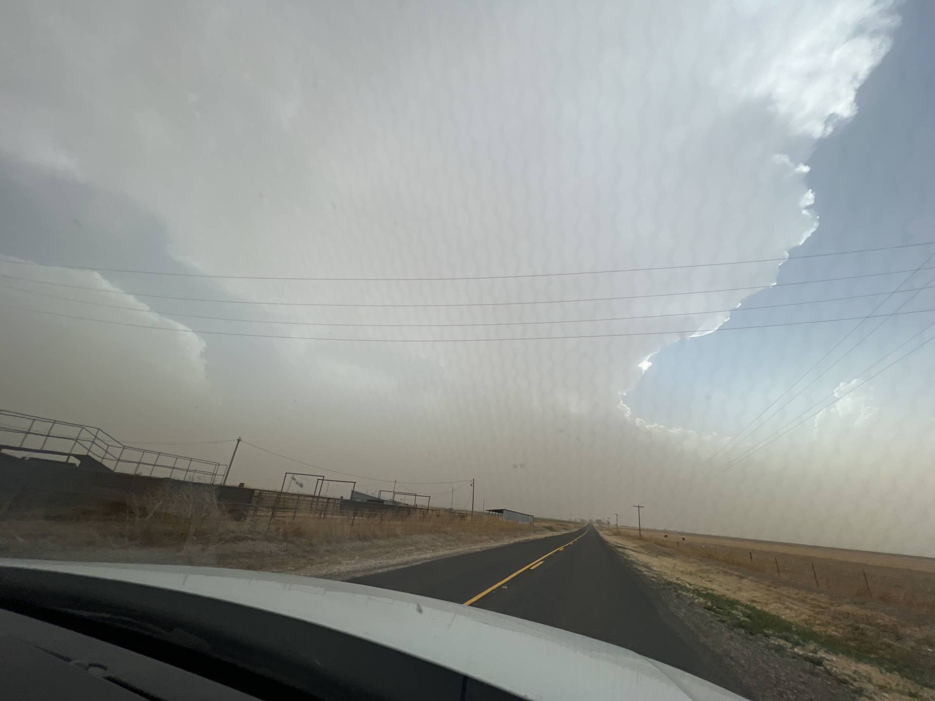 Developing supercell swimming in dust Kress, TX 06:17 PM