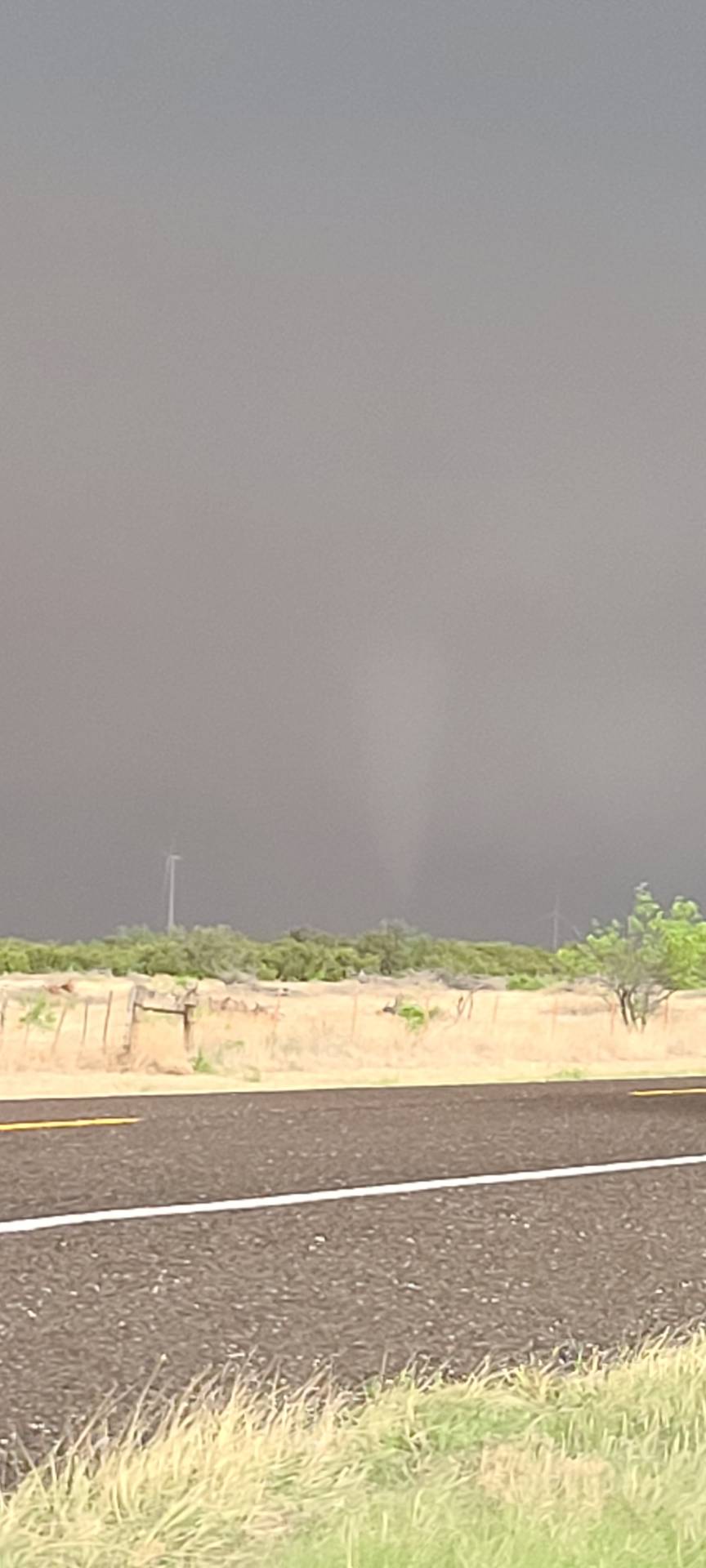 Another tornado on the ground! Southwest of Crowell, Texas 07:54 PM @NWSElPaso @NWSMidland @NWSSanAngelo #TXWX