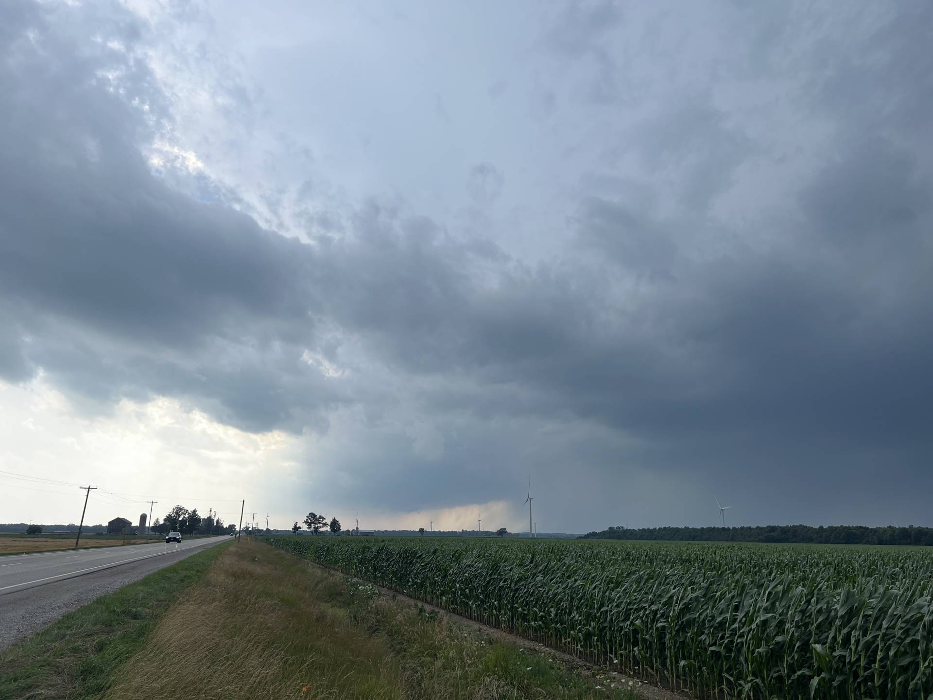 South Huron, ON 04:51 PM #ONstorm