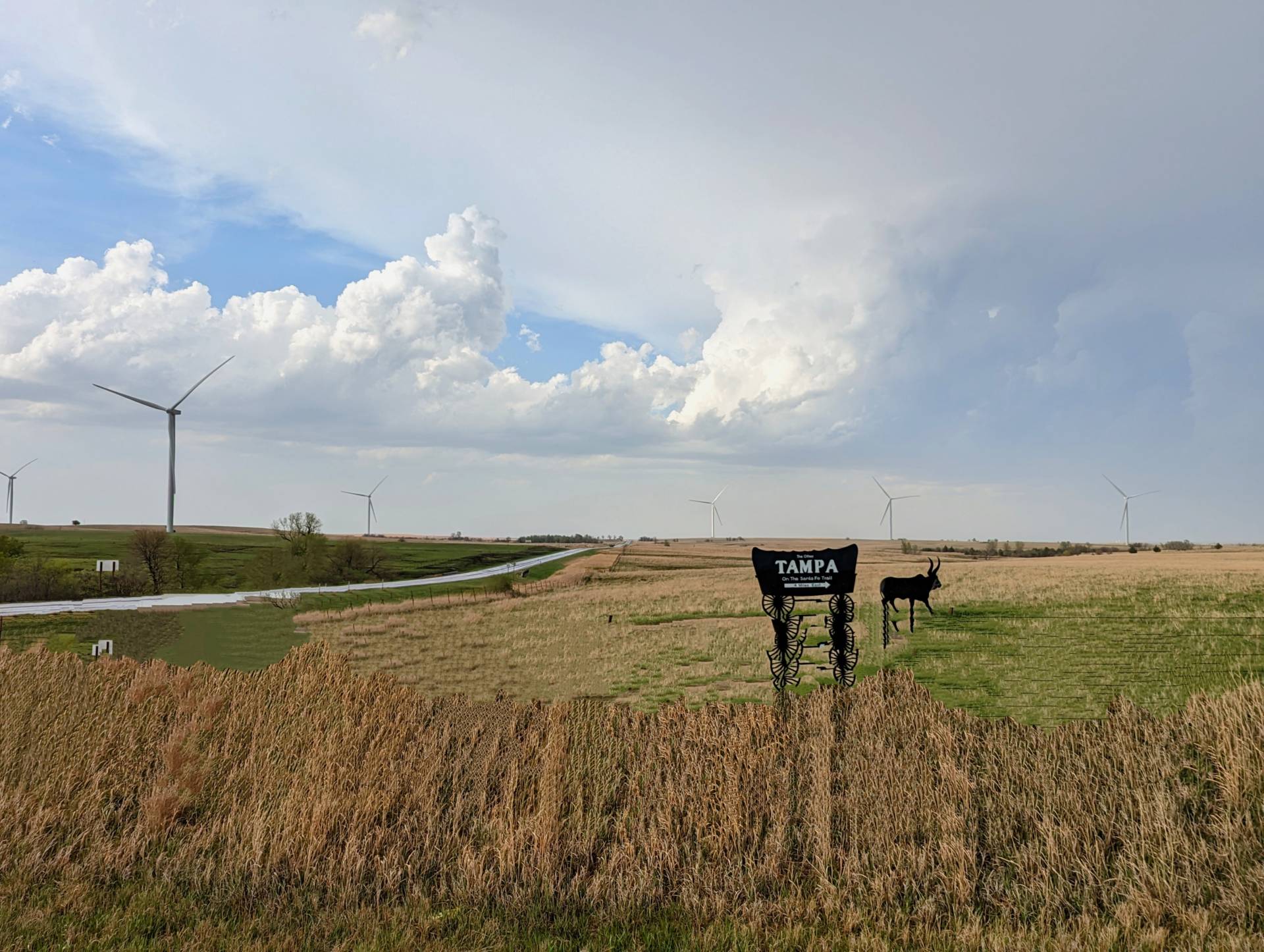 Storms near Tampa, Kansas