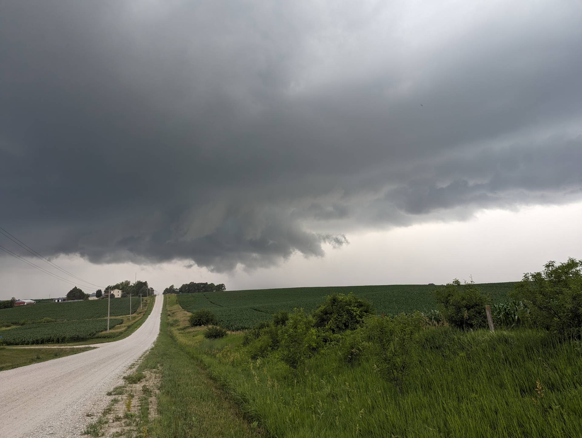 Severe storm rolling over Wiota, Iowa. @NWSDesMoines #iawx