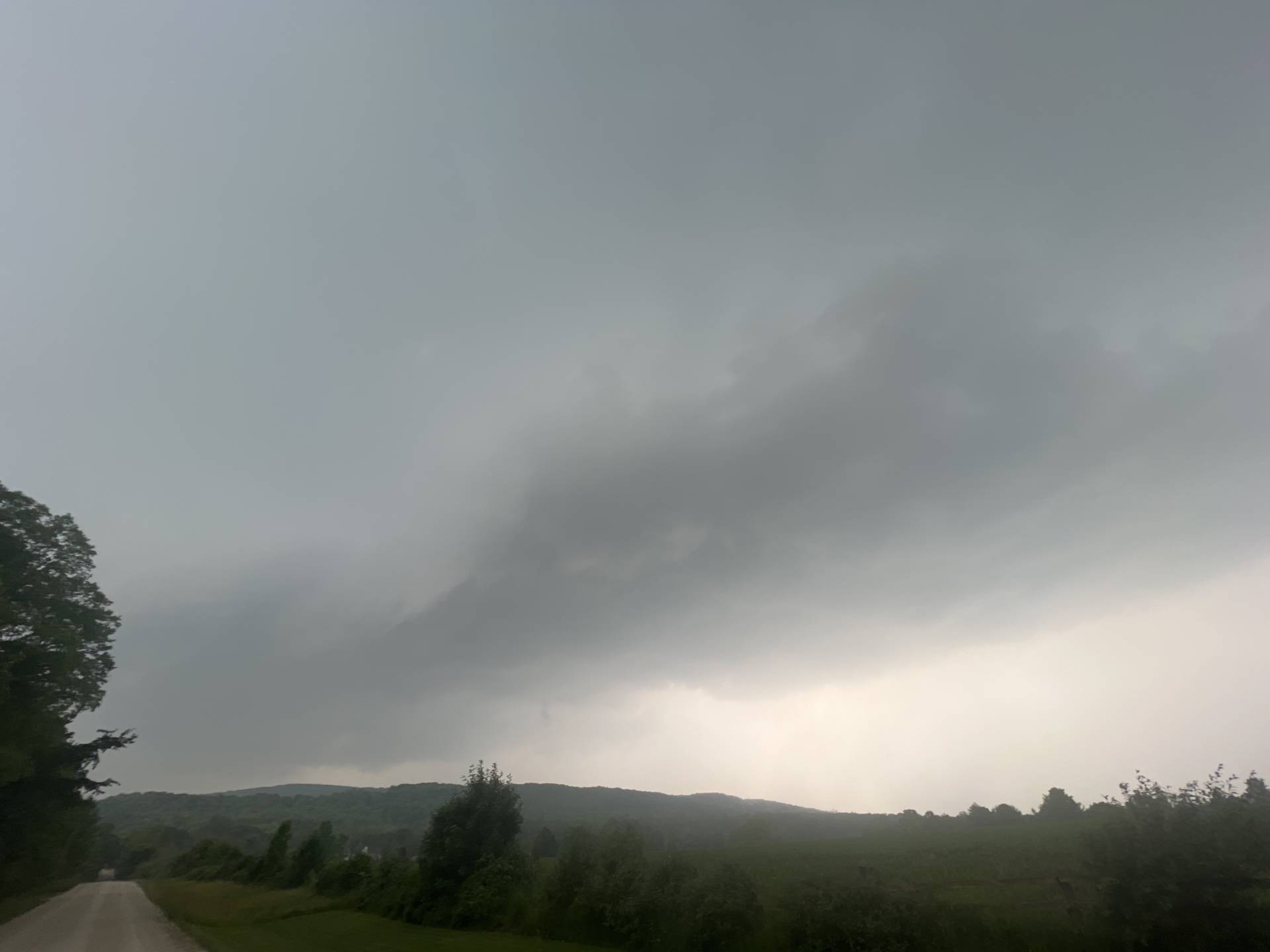 Coming down off the mountain The Blue Mountains, ON 05:05 PM #ONstorm