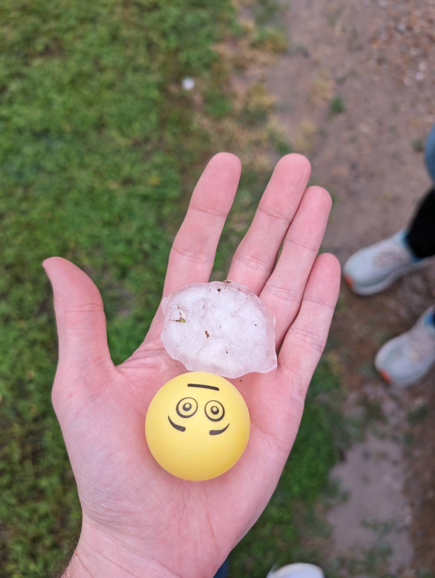 Ping pong ball sized hail in Ponca City, Oklahoma @NWSNorman #okwx