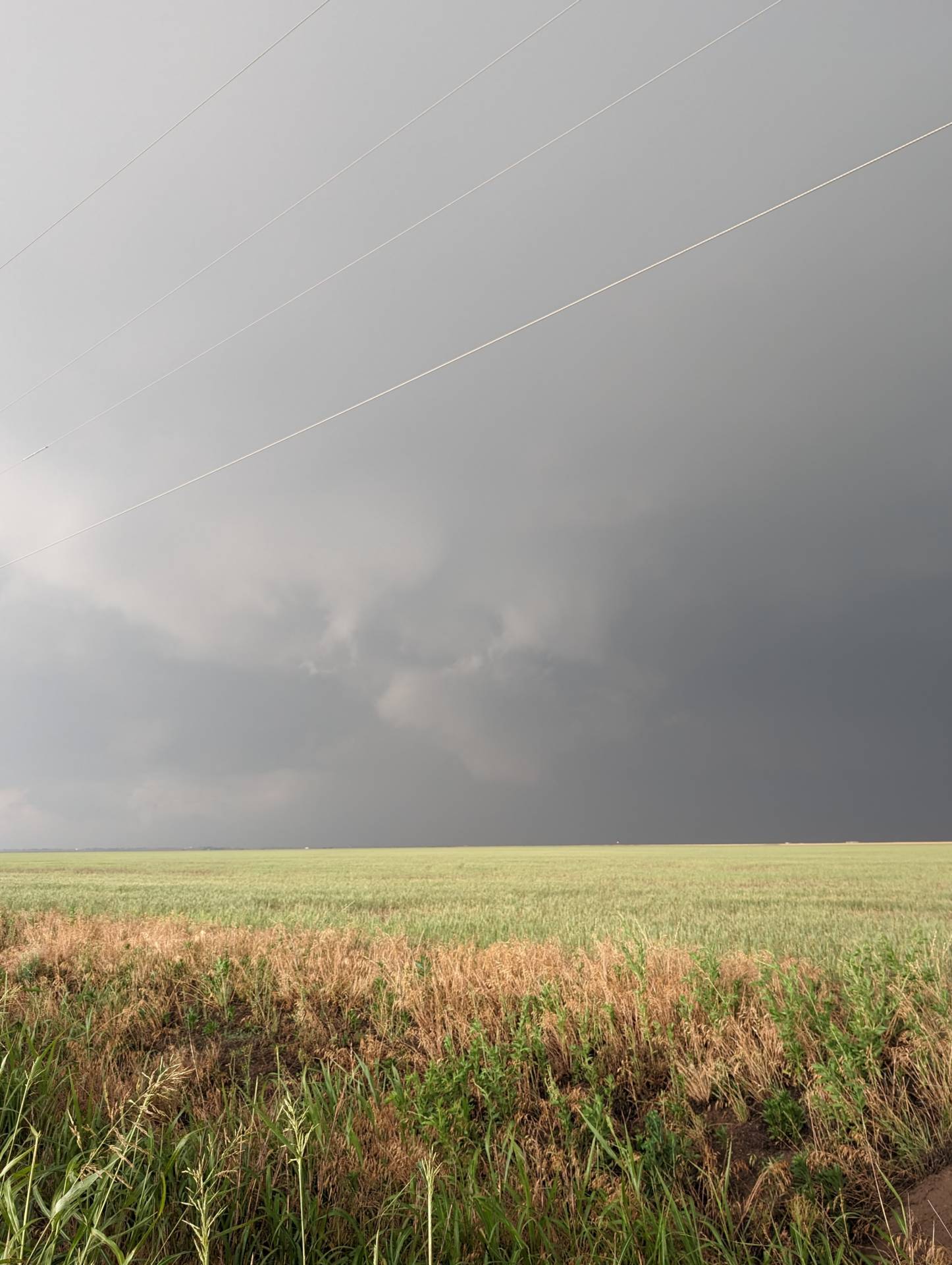 Tornado warned supercell viewed from south of Altus, Oklahoma. #okwx