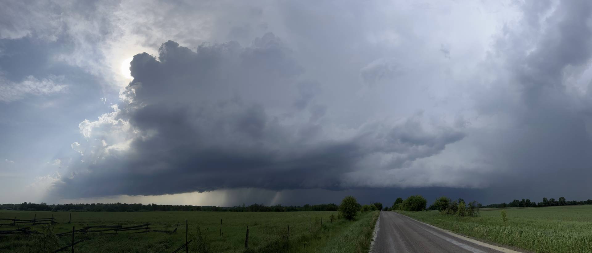 Kawartha Lakes, ON 04:57 PM #ONstorm