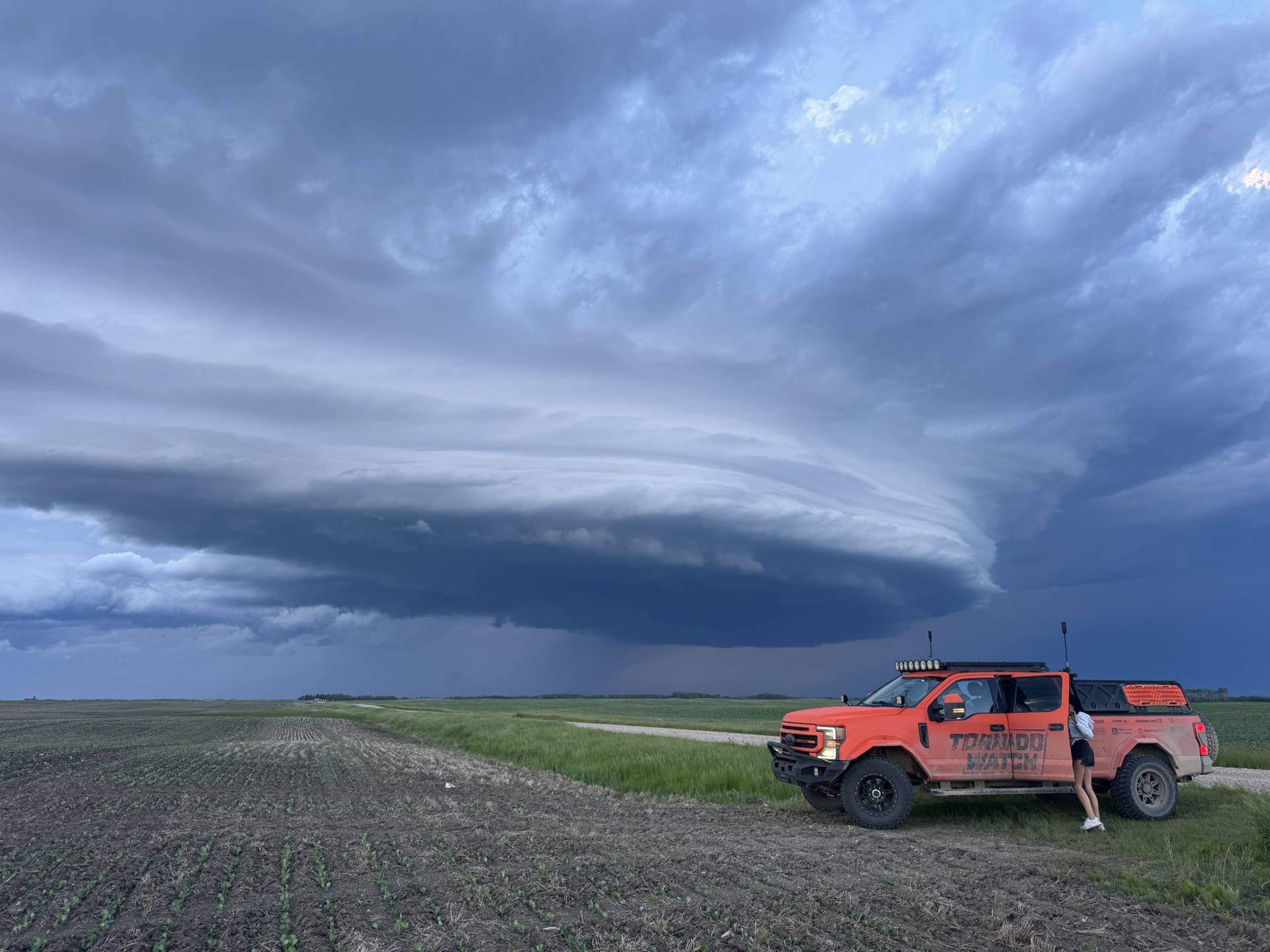 Incredible mothership near Spalding No. 368, SK 09:04 PM #SKstorm #SKwx