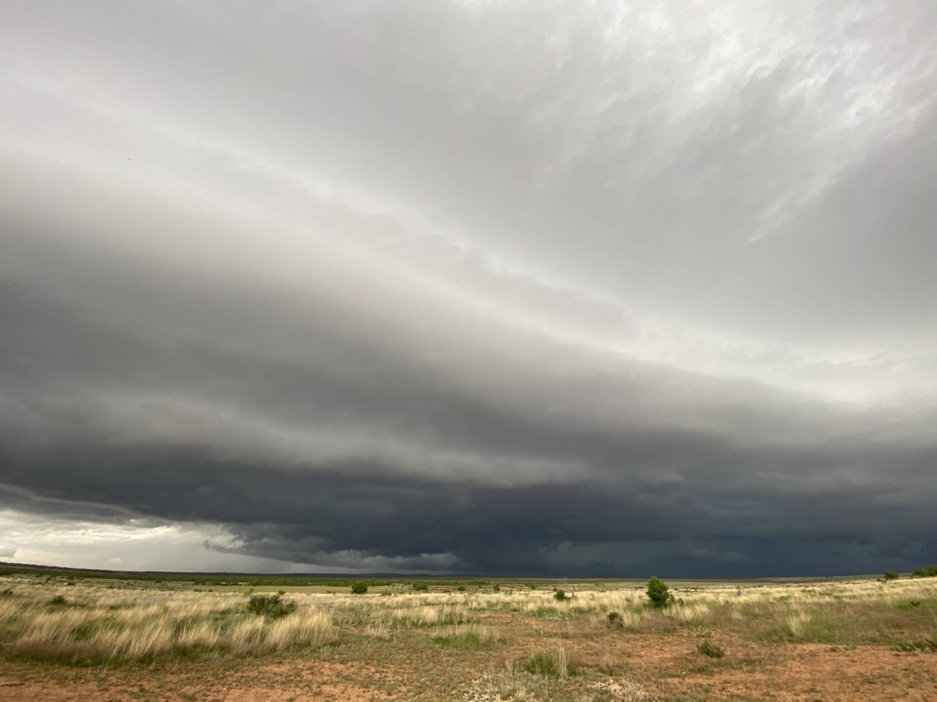 All parties cooperating on building a shelf together. #txwx Aspermont-Benjamin