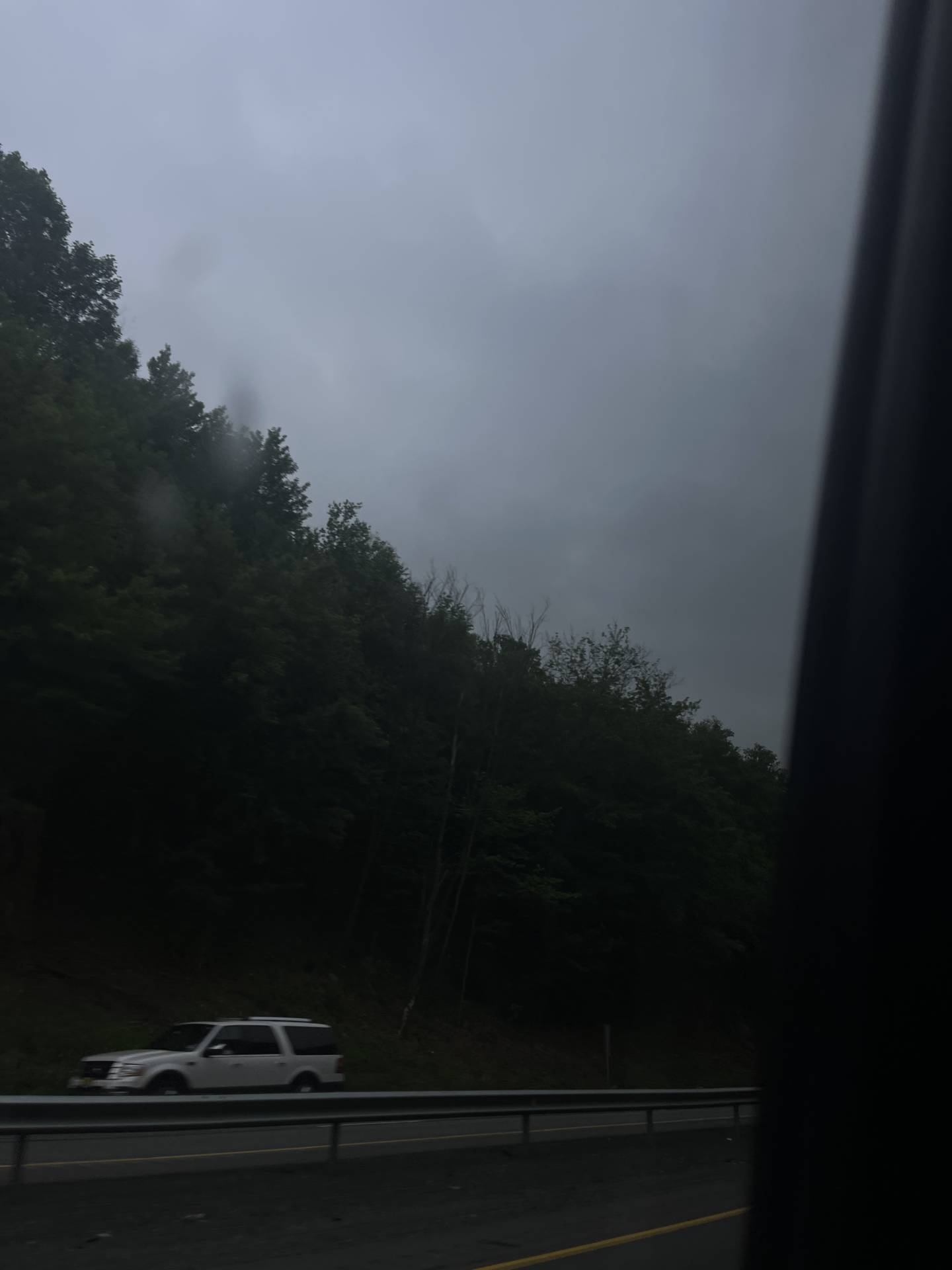Saylorsburg, PA 03:50 PM