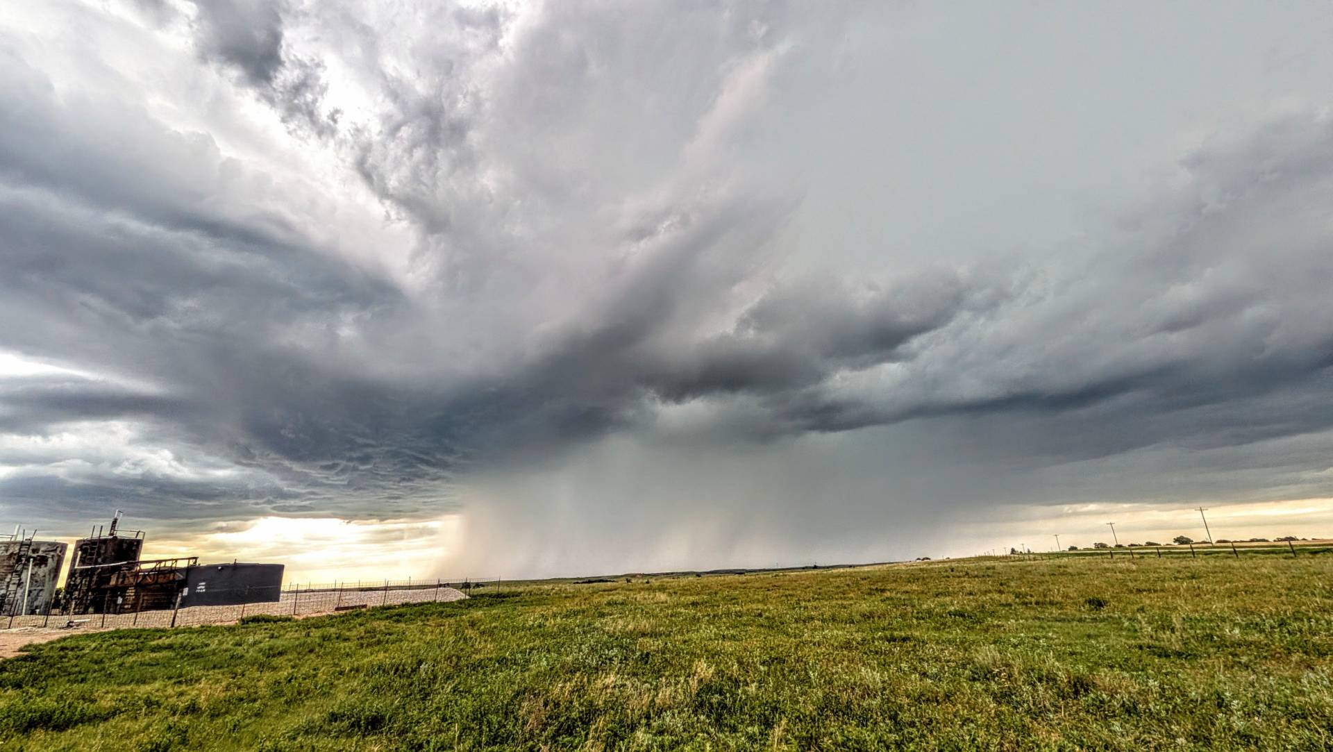 Severe storm over southern Ellsworth County, Kansas. #kswx @NWSWichita