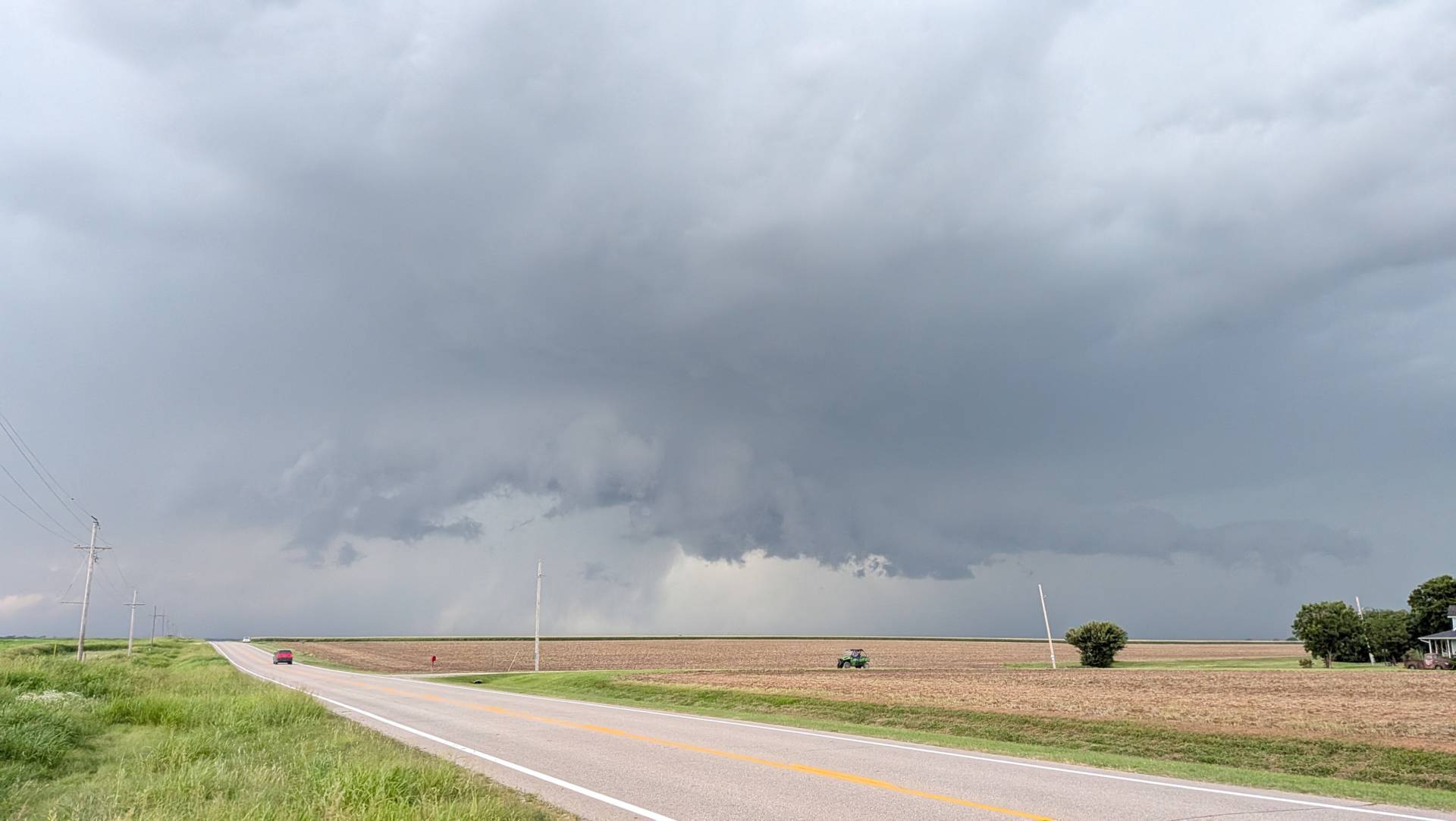 Severe storm near Caldwell, Kansas. #kswx @NWSWichita 05:14 PM